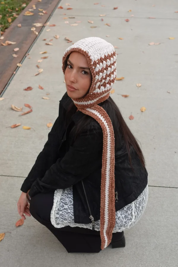 Capuchon avec écharpe