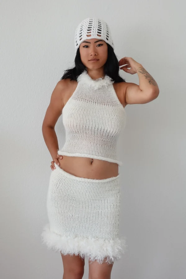Jupe blanche à fourrure